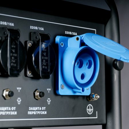 Бензиновый генератор FUBAG BS 6600 A ES с электростартером и коннектором автоматики Бензиновый генератор FUBAG BS 6600 A ES с электростартером и коннектором автоматики в Ростове-на-Дону фото