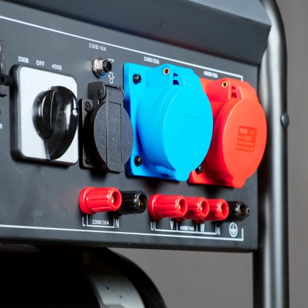 Бензиновый генератор FUBAG BS 7500 XD ES DUPLEX в Ростове-на-Дону фото