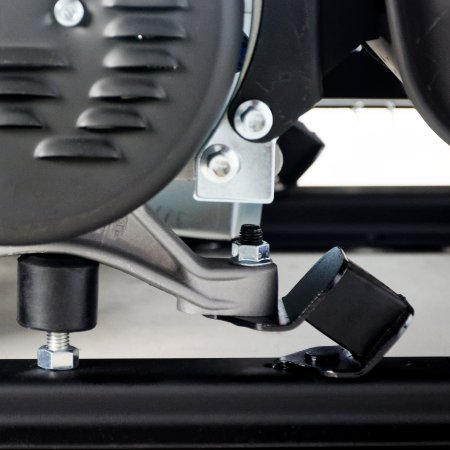 Бензиновый генератор с электростартером и коннектором автоматики FUBAG BS 7500 A ES Бензиновый генератор с электростартером и коннектором автоматики FUBAG BS 7500 A ES в Ростове-на-Дону фото