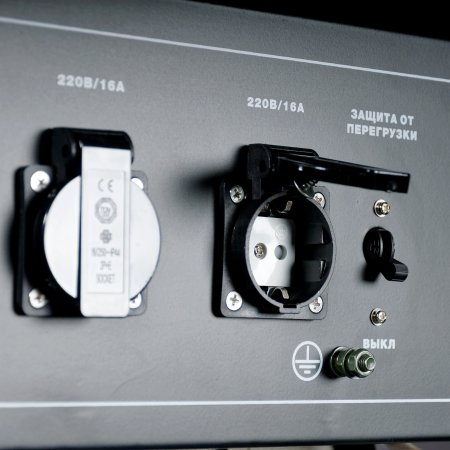 Бензиновый генератор FUBAG BS 2200 Бензиновый генератор FUBAG BS 2200 в Ростове-на-Дону фото