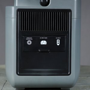 Портативная электростанция FUBAG AS 2400i (аккумулятор LiFePO4) в Ростове-на-Дону фото
